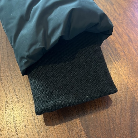 Mackage Adali Down Black Coat with Fur Hood Size Small - Picture 8 of 8